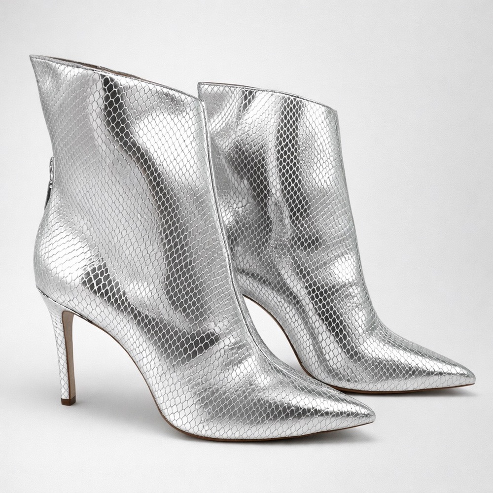 Aqua Hendrix Shiny Silver Snakeskin Stiletto Ankle Booties 7 Cocktail Party